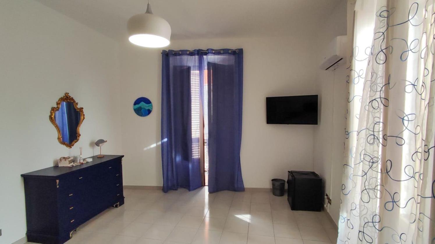 Petite Etoile Hotel Sant'Agata di Militello Eksteriør billede